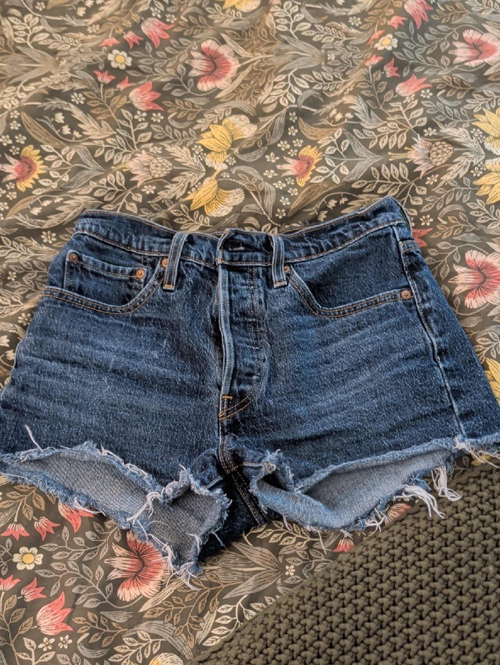 Levi's 501 Dark Blue Denim Cutoff Women’s Shorts